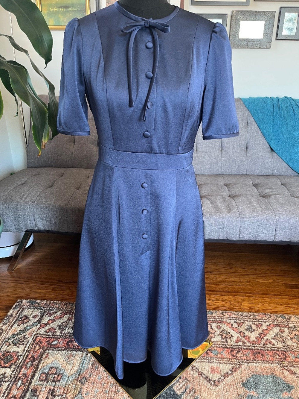 Girl Meets Glam Navy blue satin dress size 4